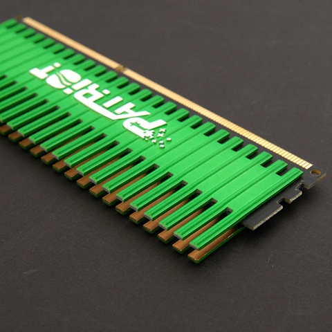 PATRIOT DDR3-2000 LLKN VIPER ��Ű��