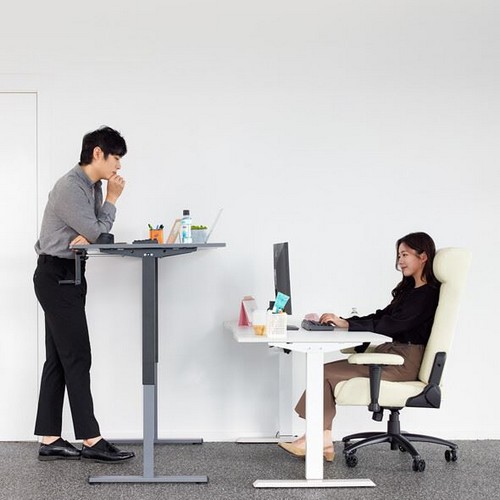 제닉스 제로드 스탠다드 핸들HD 모션 스탠딩 책상 (1600x750)_이미지