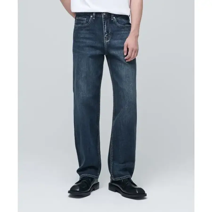 무신사 스탠다드 스탠다드 MUSINSA STANDARD 프리미엄 KIPAS 스트레이트 데님 팬츠 미디엄 인디고 MMANP0Z03-MI 113_이미지