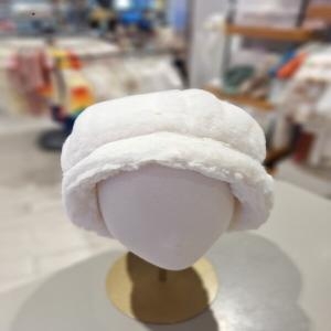 HU 우든FUR챙모자/ 07R776807 IVORY 현대울산