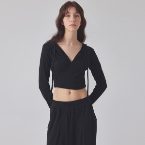 ���¾��з� ž�� SOFT OVERLAPPED CROP HOODIE_T416TP116 BK