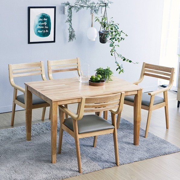 베스트리빙 루마니아 마티나 원목 식탁 1200 (의자4개)_이미지