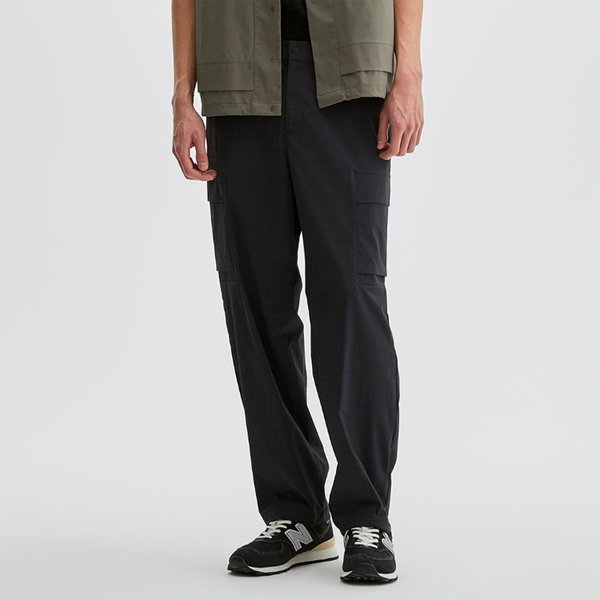 뉴발란스 NB FROZEN 와이드 카고 팬츠 RELAXED FIT NBNTF2M441