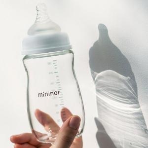 미니노어 스마트 유리젖병 160ml이미지입니다. 누르면 해당 게시물로 새창이동합니다.