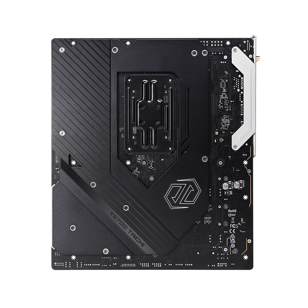 ASRock X670E Taichi �����Ƽ����