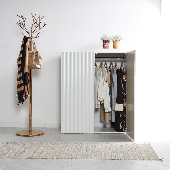 가지소 비앙카 낮은 옷장 1000