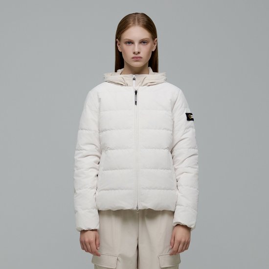 내셔널지오그래픽 헤론 U넥 경량 다운 점퍼 N244WDW920이미지입니다. 누르면 해당 게시물로 새창이동합니다.