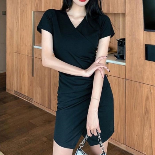 ONM 브이넥 블랙 원피스 앞트임 여름 하객룩 데이트룩 15794297