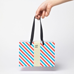 플러스박스 PLUSBOX GIFT BAG (Letter Stripes-Small)