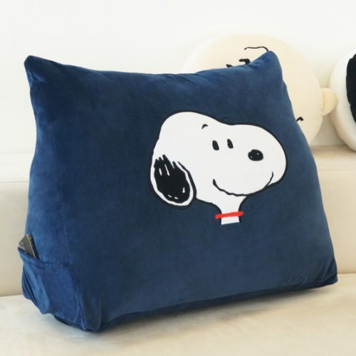 스누피 페이스 극세사 삼각등쿠션