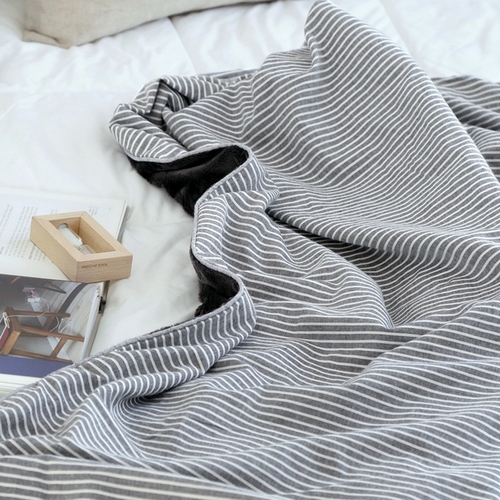 에이미 그레이 스트라이프 극세사 블랭킷 담요