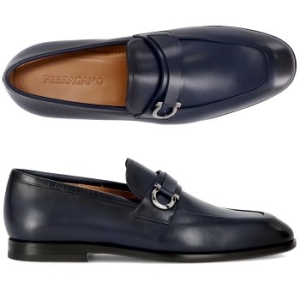 페라가모 플로리오 FLORIO BLUEMARINE 762608 간치니 로퍼이미지입니다. 누르면 해당 게시물로 새창이동합니다.