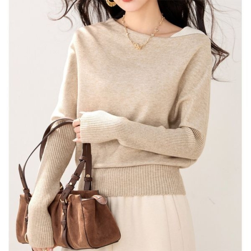 유니크 패션시그널 투톤네크라인 니트티셔츠 69AC33