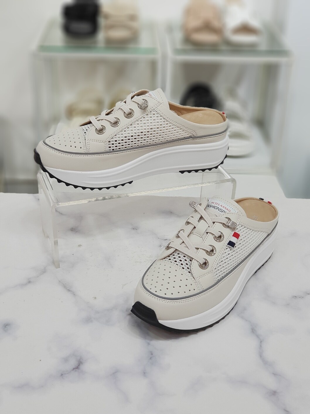 한슈 NW 메쉬 콤비 키높이 블로퍼 스니커즈 6.5cm 앞 2.5cm HS12m65dk_이미지