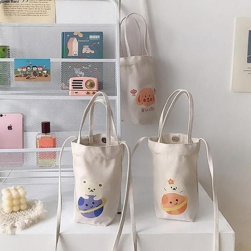 라일리 Rly 캔버스 드링크백 텀블러 캐리어 컵홀더 에코백이미지입니다. 누르면 해당 게시물로 새창이동합니다.