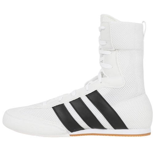 아디다스 복서 호그 클래식 JS4436이미지입니다. 누르면 해당 게시물로 새창이동합니다.