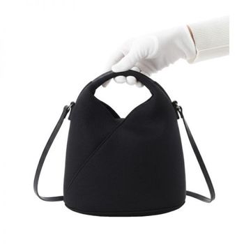 메종마르지엘라 MM6 재패니즈 메쉬 크로스바디 백 154035410_이미지