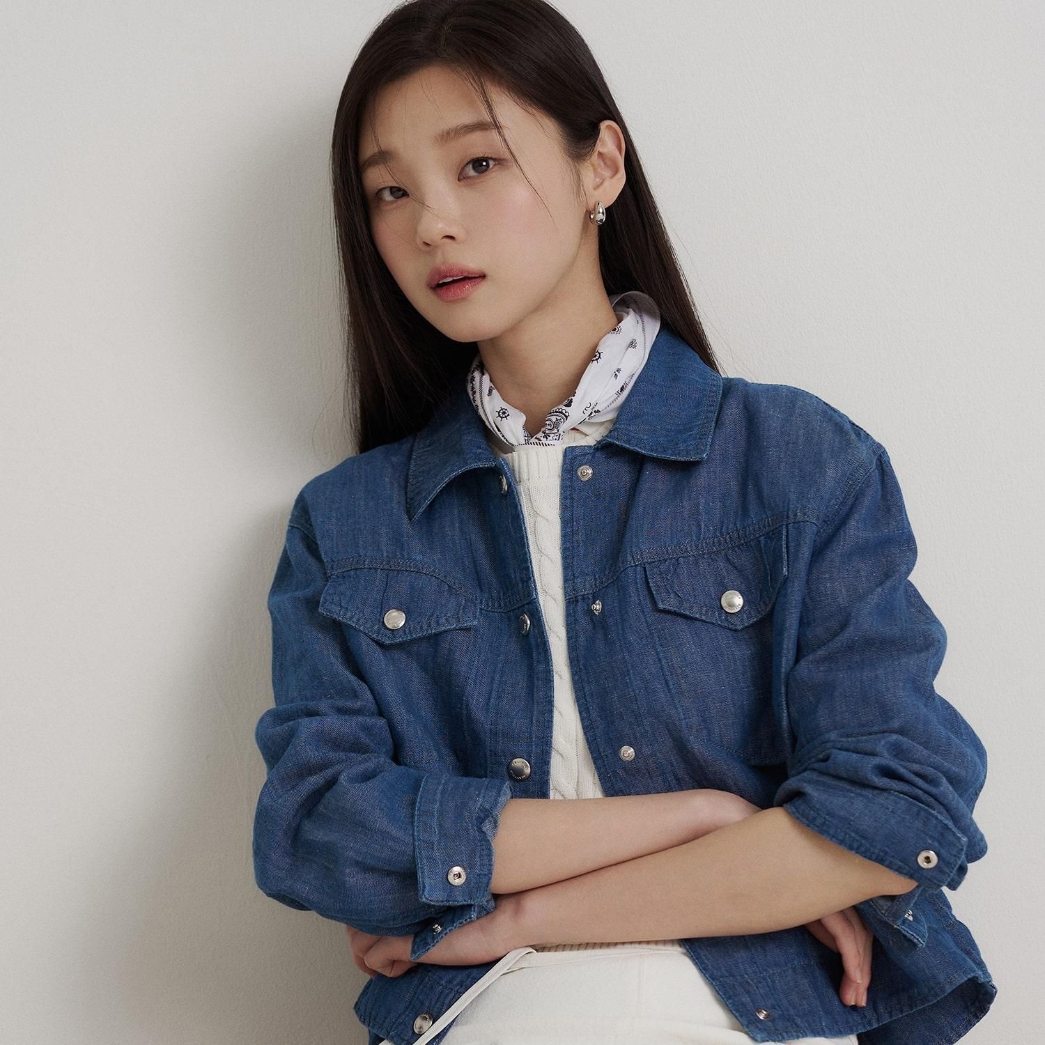 빈폴 레이디스 SS26 데님 아우터형 셔츠 블루 /BF6364C03P