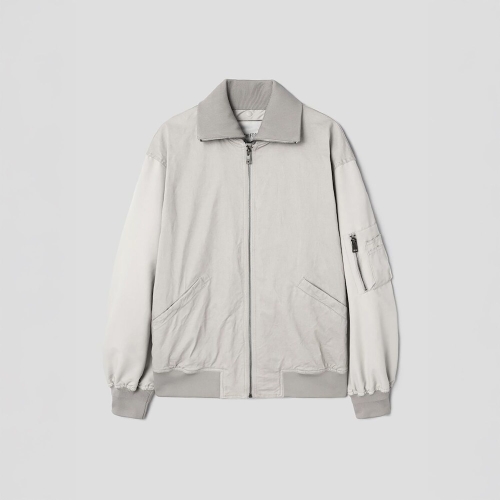 ����Ʈ�� Shift.G Collar Detachable Ma1 Jumper Beige GS5839PB1A