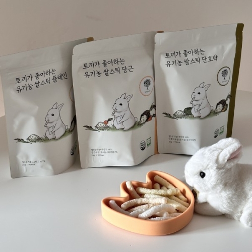 퀸즈푸드 토끼가 좋아하는 유기농 쌀스틱 당근 25g (1개)_이미지