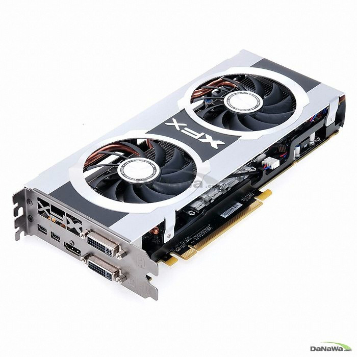 XFX �󵥿� HD 7850 XXX Edition D5 2GB ����Ż�׸���