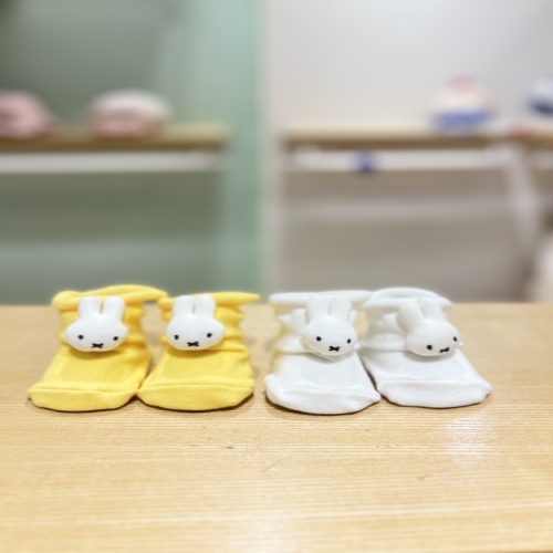 압소바 HM 쌍둥이양말 미피 모티브 단말 Q1A2C32010_이미지
