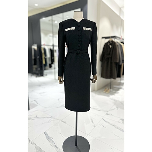 모조에스핀 V넥 진주포인트 벨티드 원피스 S244MSE028