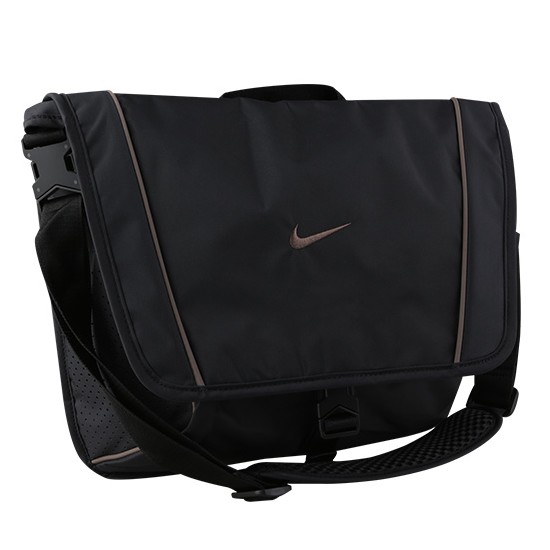 나이키 에센셜 메신저백 DJ9792-010_이미지