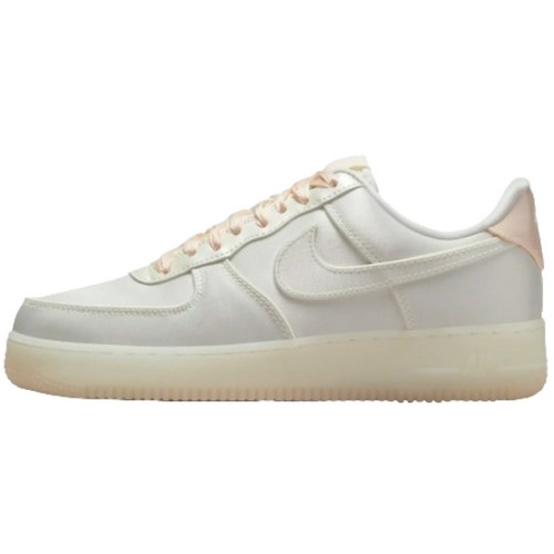 나이키 에어 포스 1 07 LV8 HQ3762-133