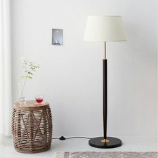 마켓비 LYCK 장스탠드 (전구별도)_이미지