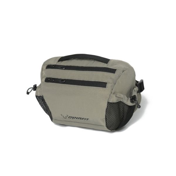 다이나핏 소라이트 SOLIGHT 힙색Light Khaki YUF25B22K6 1671462