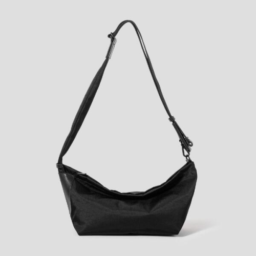빈폴 Less Bag_2 스몰 나일론 크로스백_BE61D2M845_이미지