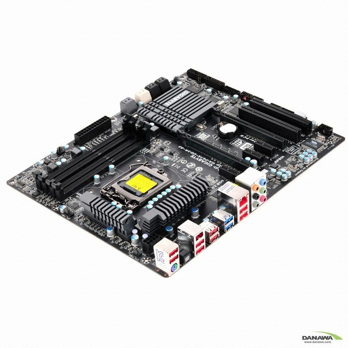 GIGABYTE GA-P67X-UD3R (B3)_이미지