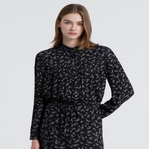 바네사브루노 아떼 아떼 여성 VLBL4D433N3 다크네이비 페이즐리 패턴 긴팔 블