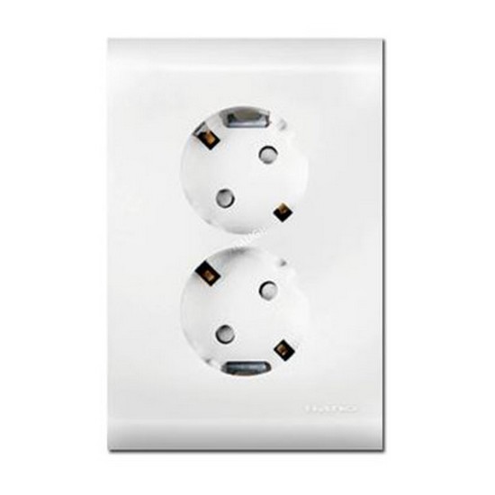 나노전기  오딧세이 2구 접지 콘센트