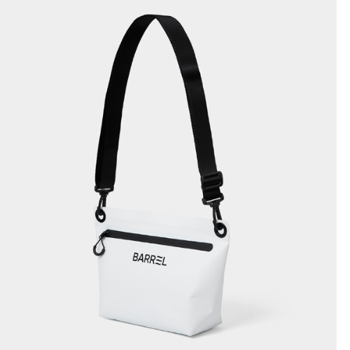배럴 드라이 크로스 백 6L B5SUADB007WHT_이미지