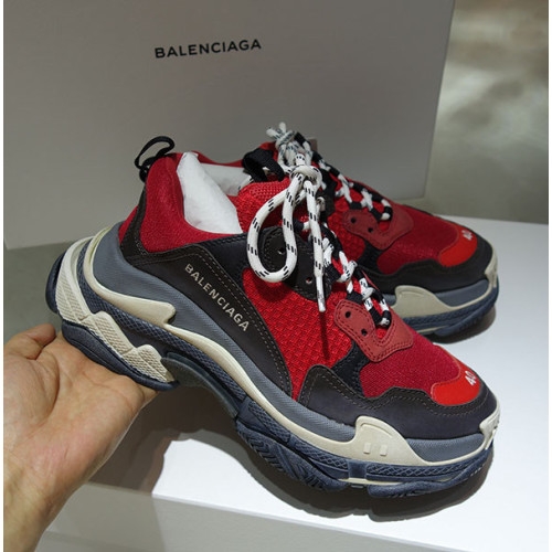 발렌시아가 트리플 S 데드풀_이미지