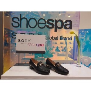 슈스파 스타필드 고양 여성 장식 로퍼 CLS411FA10