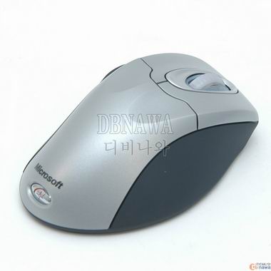 Microsoft ���� Intelli Mouse Explorer 2.0 �÷�Ƽ��