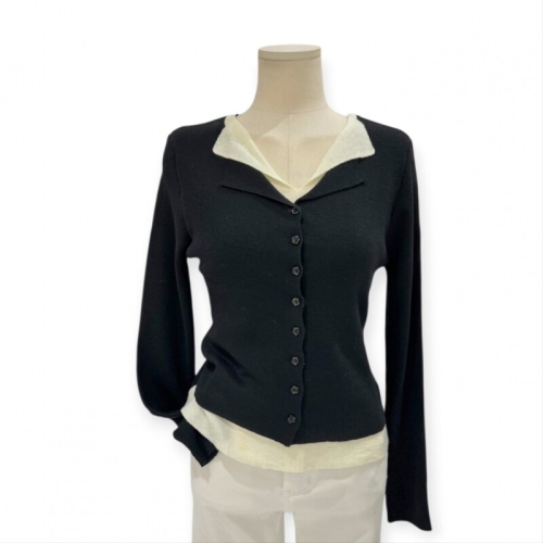 트위 오픈 브이넥 이중 레이어드 배색 니트 TOBJFKT029