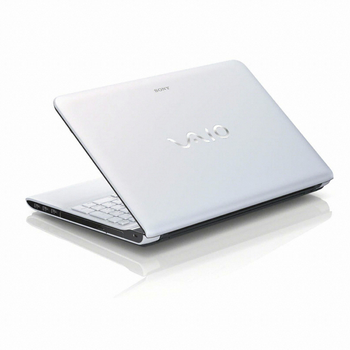 SONY ���̿� SVE15128CK/W