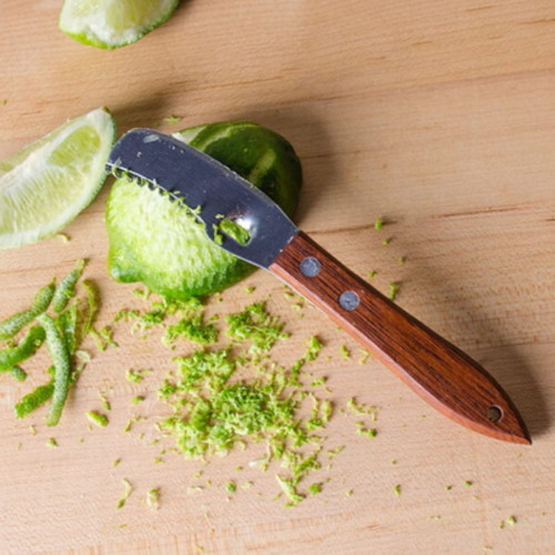 칵테일 레몬라임자몽 자르기