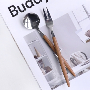 로렌스 실버 우드 커트러리 티스푼