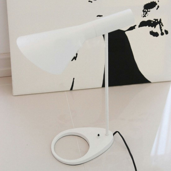 까사라이트 지니모리 단스탠드 화이트 8W LED일반전구