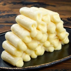 메밀꽃피는항아리 낭만부부 모짜렐라 치즈 가래떡 500g (1개)_이미지