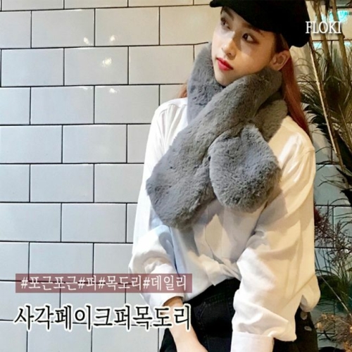 욜로도매 털목도리 밍크목도리 방한 플로키 퍼머플러 토끼 따듯한목도리 W4937C8 겨울목도리 고급 캐시미어머플러 토끼털머플..