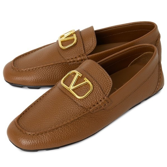 발렌티노 V 로고 드라이빙 슈즈 S0G30 YST L94이미지입니다. 누르면 해당 게시물로 새창이동합니다.