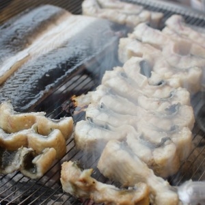 100% 자연산 통영 손질 바다장어 1kg