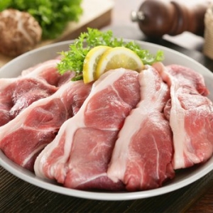 이마트 트레이더스 냉장 금천한돈 미박앞다리 두루치기용 1kg_이미지