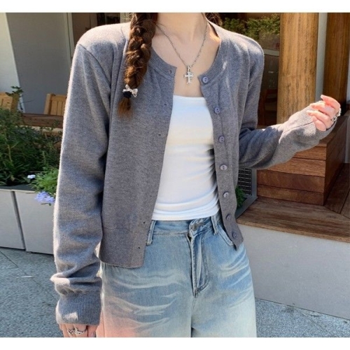 예쎄 소프트 기본 라운드넥 니트 가디건 S5SCD023A